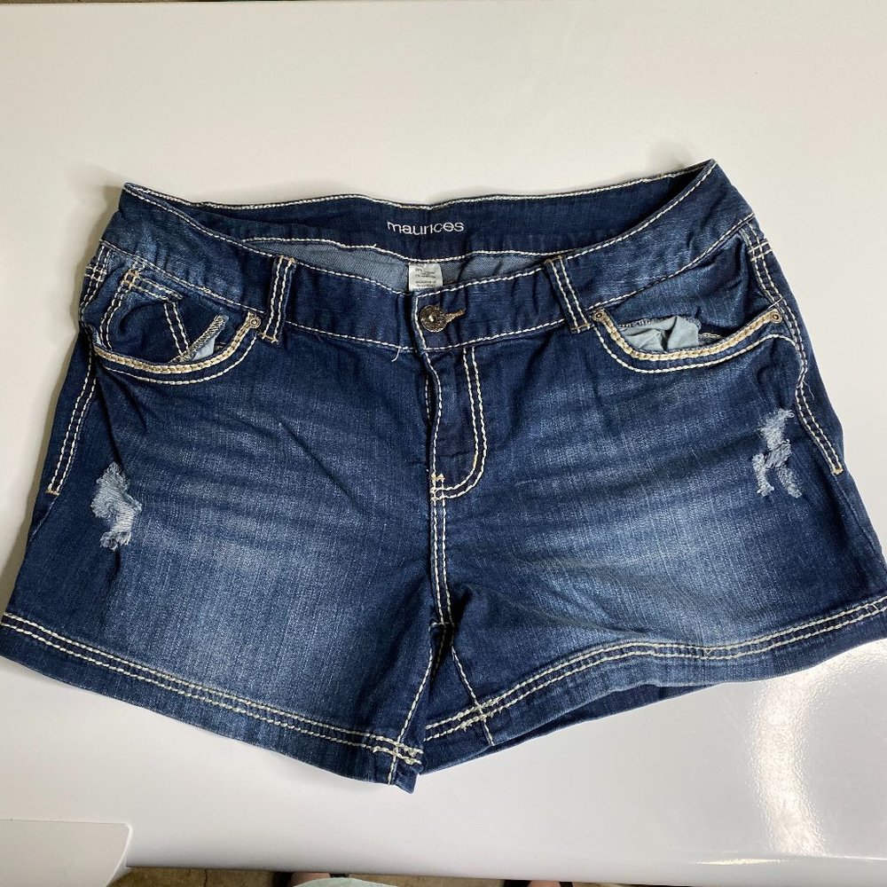 Mid Rise Dark Wash Wide Hem Short Size 18